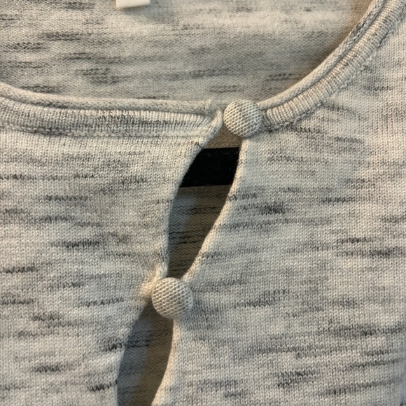 Superdown Kai Button Cross Sweater - Picture 4 of 5